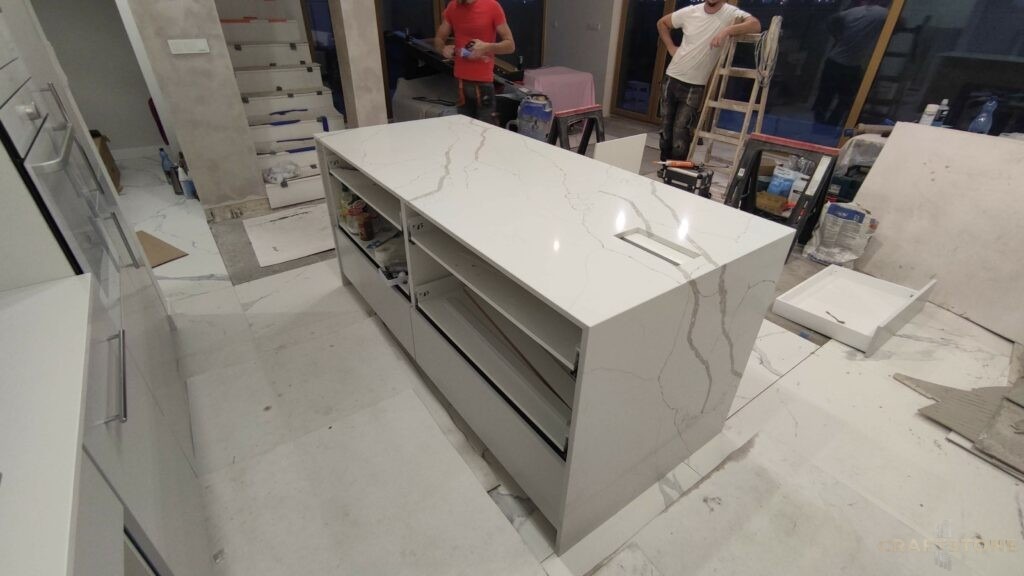 Konglomerat kwarcowy Technistone Calacatta Silva