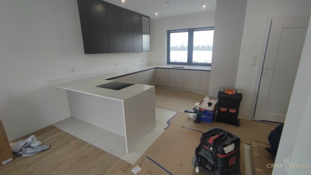 Konglomerat kwarcowy Technistone Crystal Absolute White