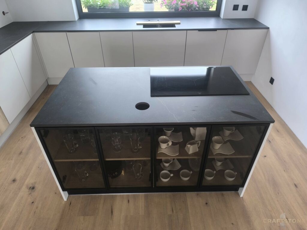 Spiek kwarcowy Dekton Kelya