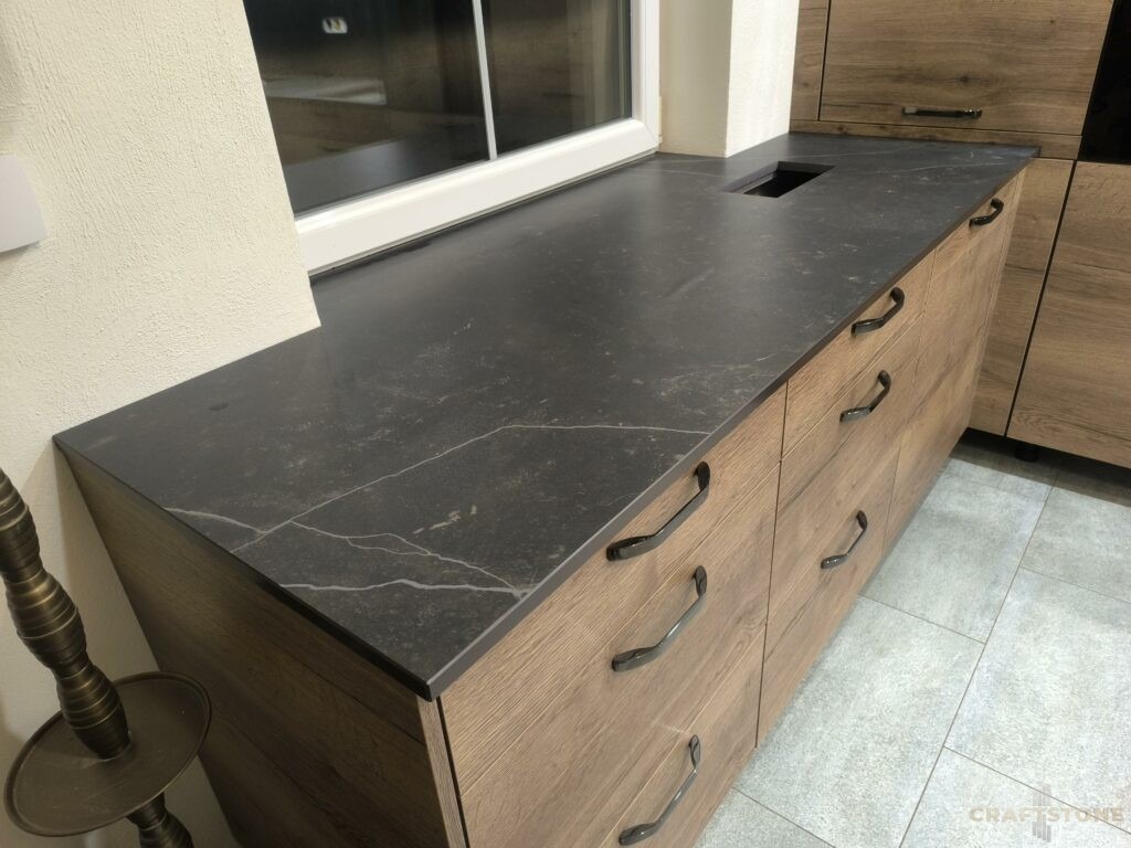 Spiek kwarcowy Dekton Kelya