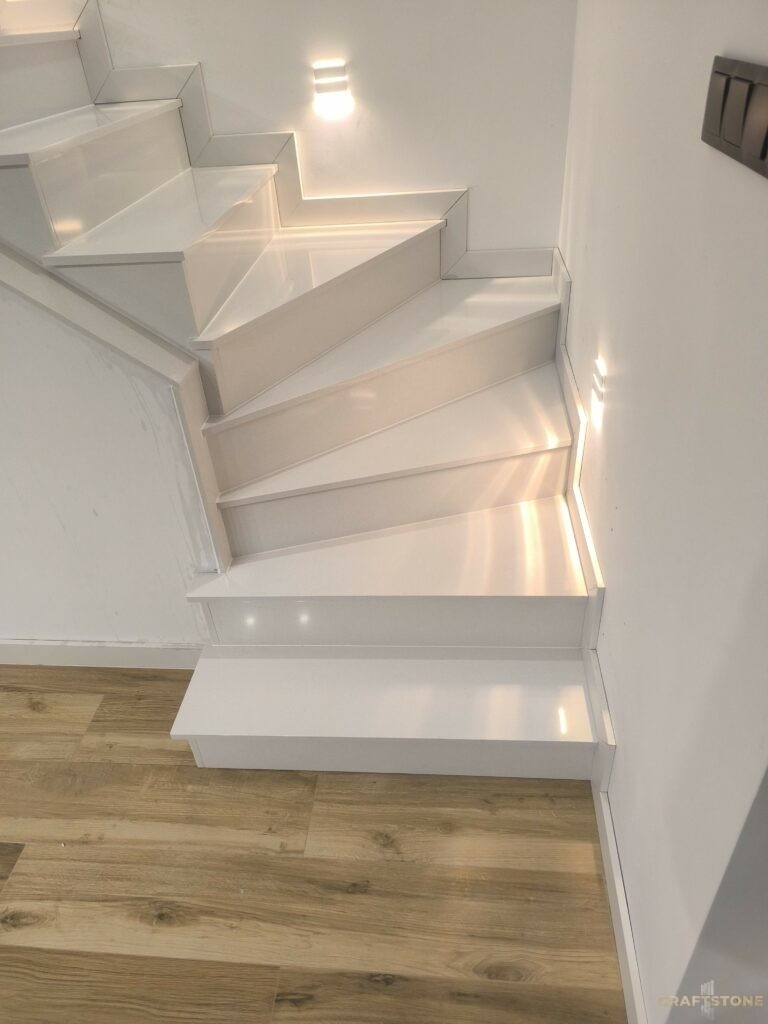 Konglomerat kwarcowy Crystal Polar White