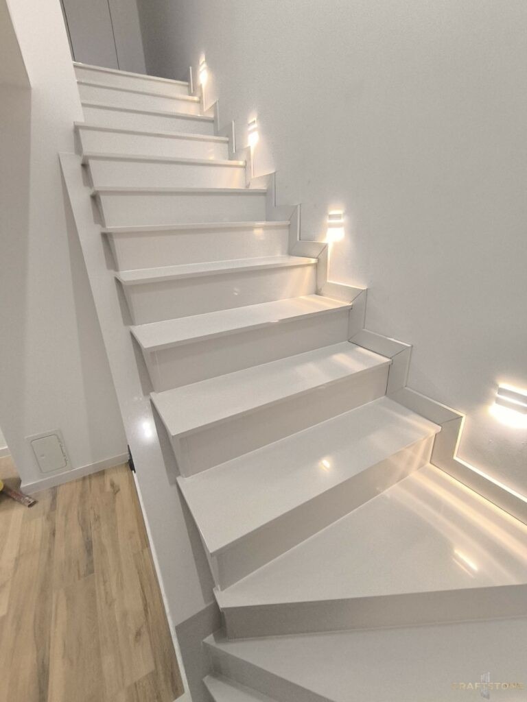 Konglomerat kwarcowy Crystal Polar White