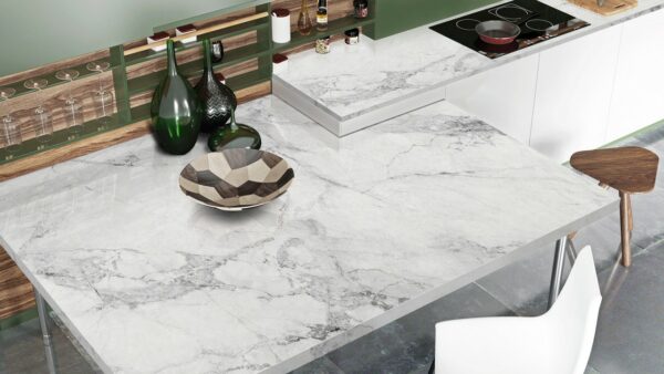 5710 Calacatta Normandie [Avant Quartz] - obrazek 4