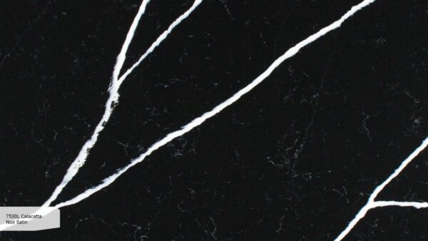 7530L Calacatta Noir Satin [Avant Quartz]