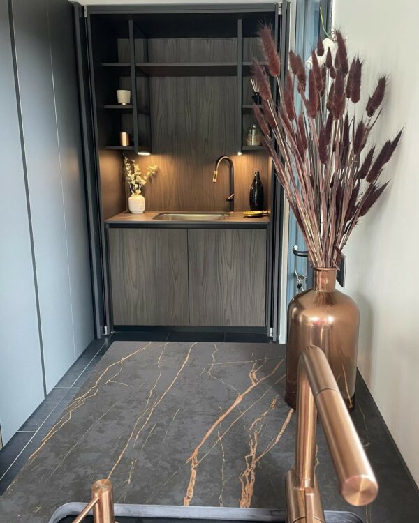 Laurent [Dekton] - obrazek 2