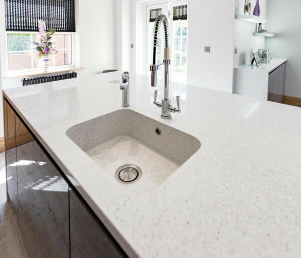 Stellar Blanco13 [Silestone] - obrazek 3
