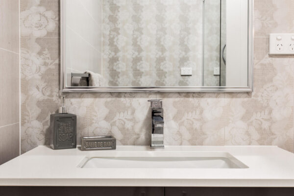 Crystal Absolute White [Technistone] - obrazek 29