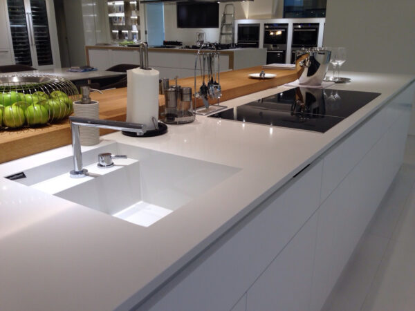 Crystal Absolute White [Technistone] - obrazek 8