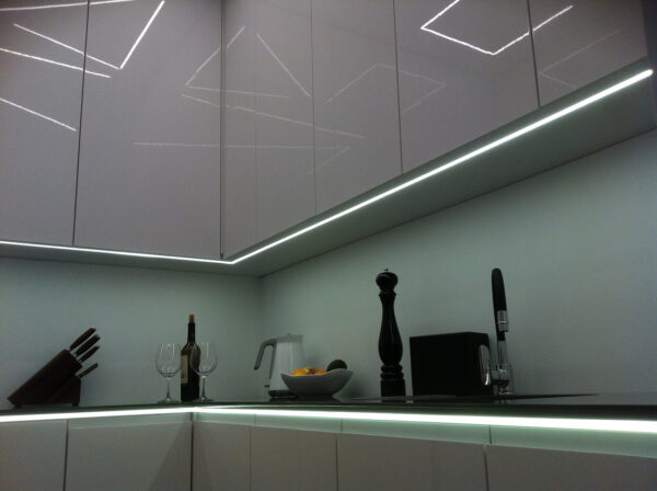 Crystal Anthracite Pure [Technistone] - obrazek 15