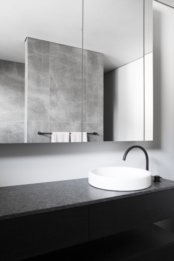Noble Imperial Grey [Technistone] - obrazek 21