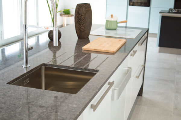 Noble Imperial Grey [Technistone] - obrazek 11