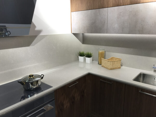 Noble Ivory White [Technistone] - obrazek 15