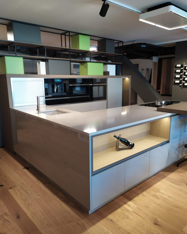Noble Ivory White [Technistone] - obrazek 20
