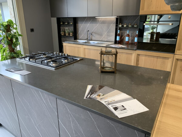 Noble Pietra Grey [Technistone] - obrazek 12