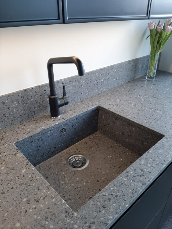 Taurus Terazzo Grey [Technistone] - obrazek 10
